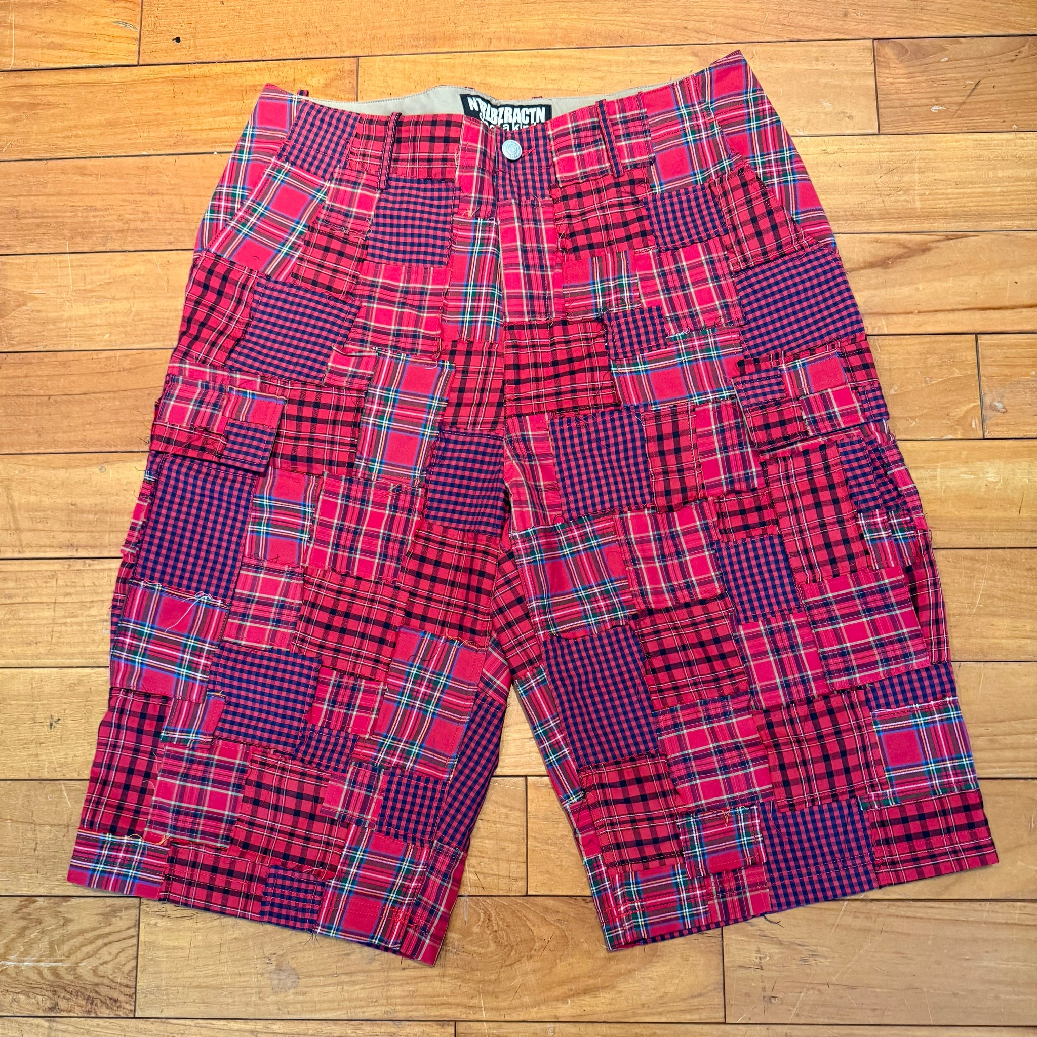 パンツ NEUTRAL Buzz Reaction E Tartan Shorts SHORTS – NEUTRAL Buzz Reaction